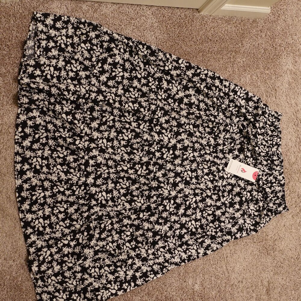 NWT Woman's XL long skirt from Berydress